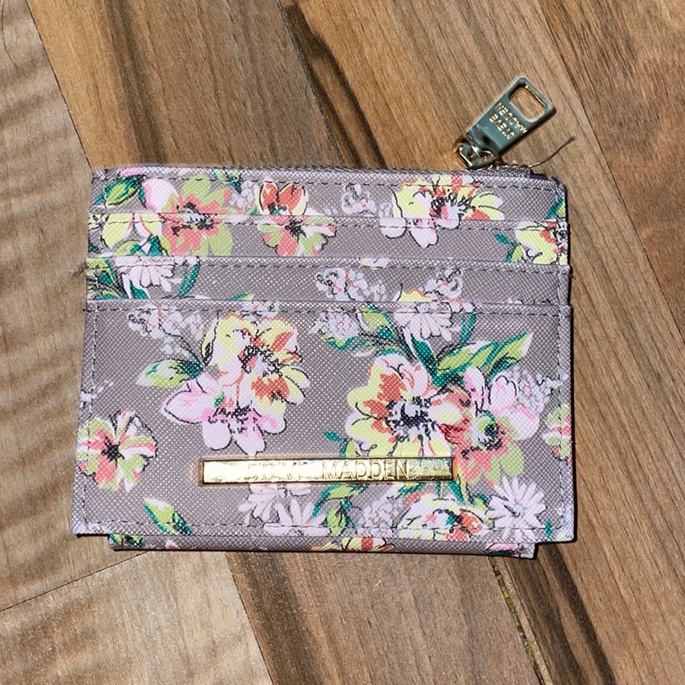 Steve madden wallet